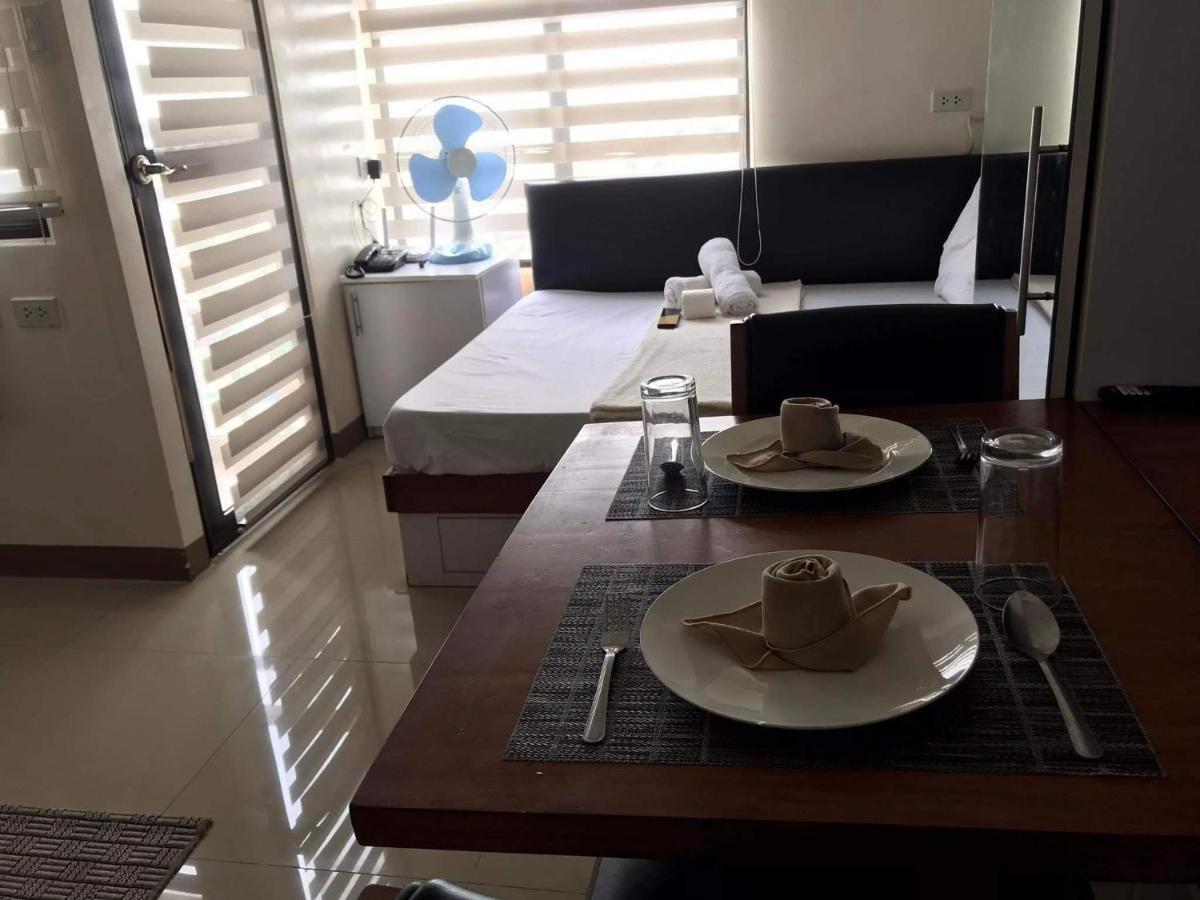 Mabolo Garden Flat A7 Near Ayala Mall Apartment Cebu Bagian luar foto